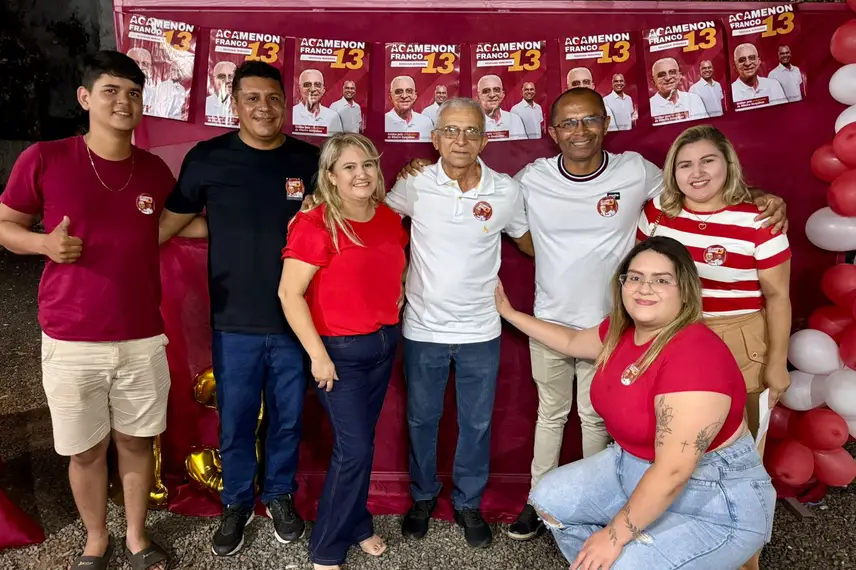 Candidato a prefeito de Ribeiro Gonçalves reúne centenas de apoiadores em Teresina