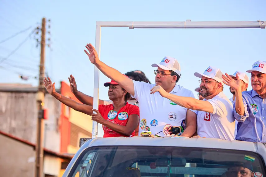 Com governador Rafael e Fábio Novo, carreata do 13 percorre a zona Norte de Teresina
