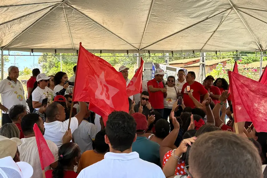 Dr. João Carlos realiza grande caminhada ao lado do governador em Porto Alegre-PI