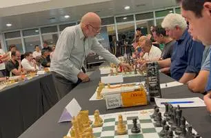 Enxadrista Mequinho participa de 20 partidas simultâneas em Teresina (Foto: Joseph Silva/Conecta Piauí)
