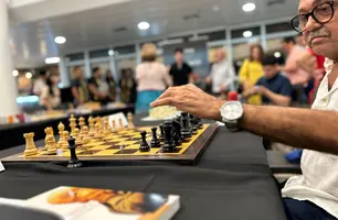 Enxadrista Mequinho participa de 20 partidas simultâneas em Teresina (Foto: Joseph Silva/Conecta Piauí)
