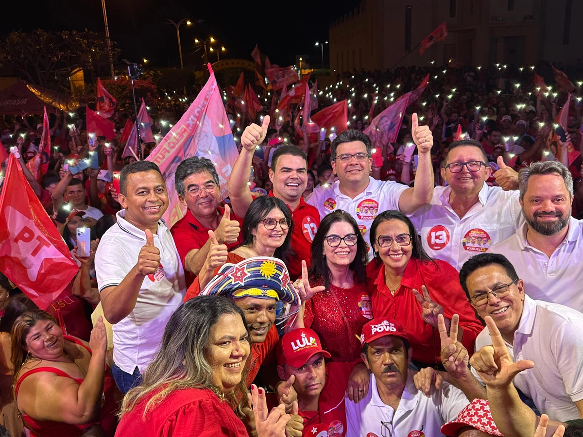 Fanuel Adauto realiza caminhada e comício ao lado do governador Rafael Fonteles