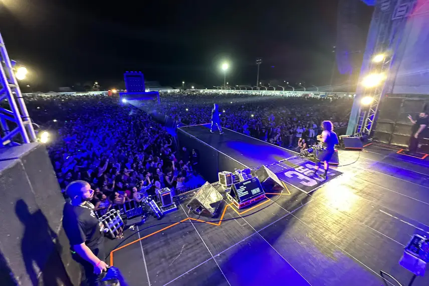 Felipe Amorim agita mais de 30 mil fãs no 2º dia de Festival de Verão em Parnaíba