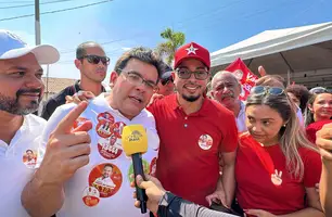 Felipe Dias realiza bandeiraço com apoio de Rafael Fonteles em Cristino Castro (Foto: Conecta Piauí)