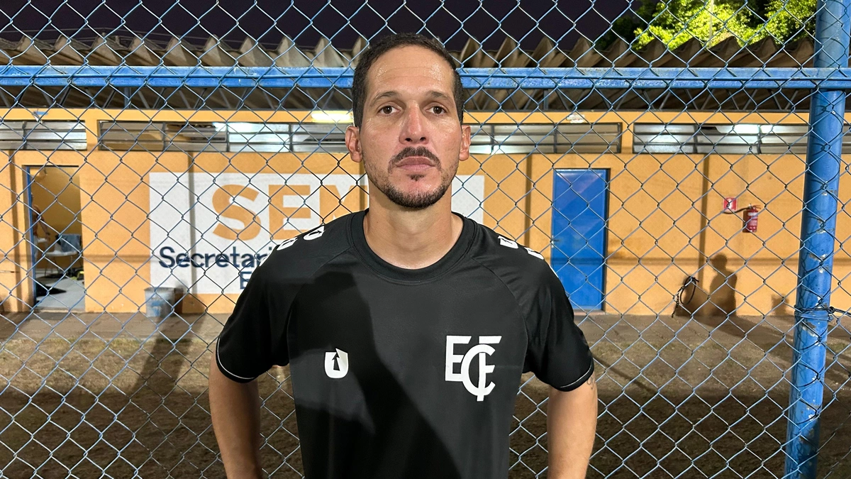 Felipe Sousa, técnico do Flamengo-PI