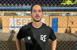 Felipe Sousa, técnico do Flamengo-PI (Foto: Pedro Melo/Conecta Piauí)