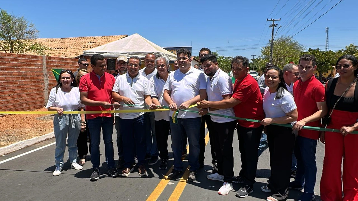 Governador inaugura asfaltamento de rodovia entre Porto Alegre e Antônio Almeida