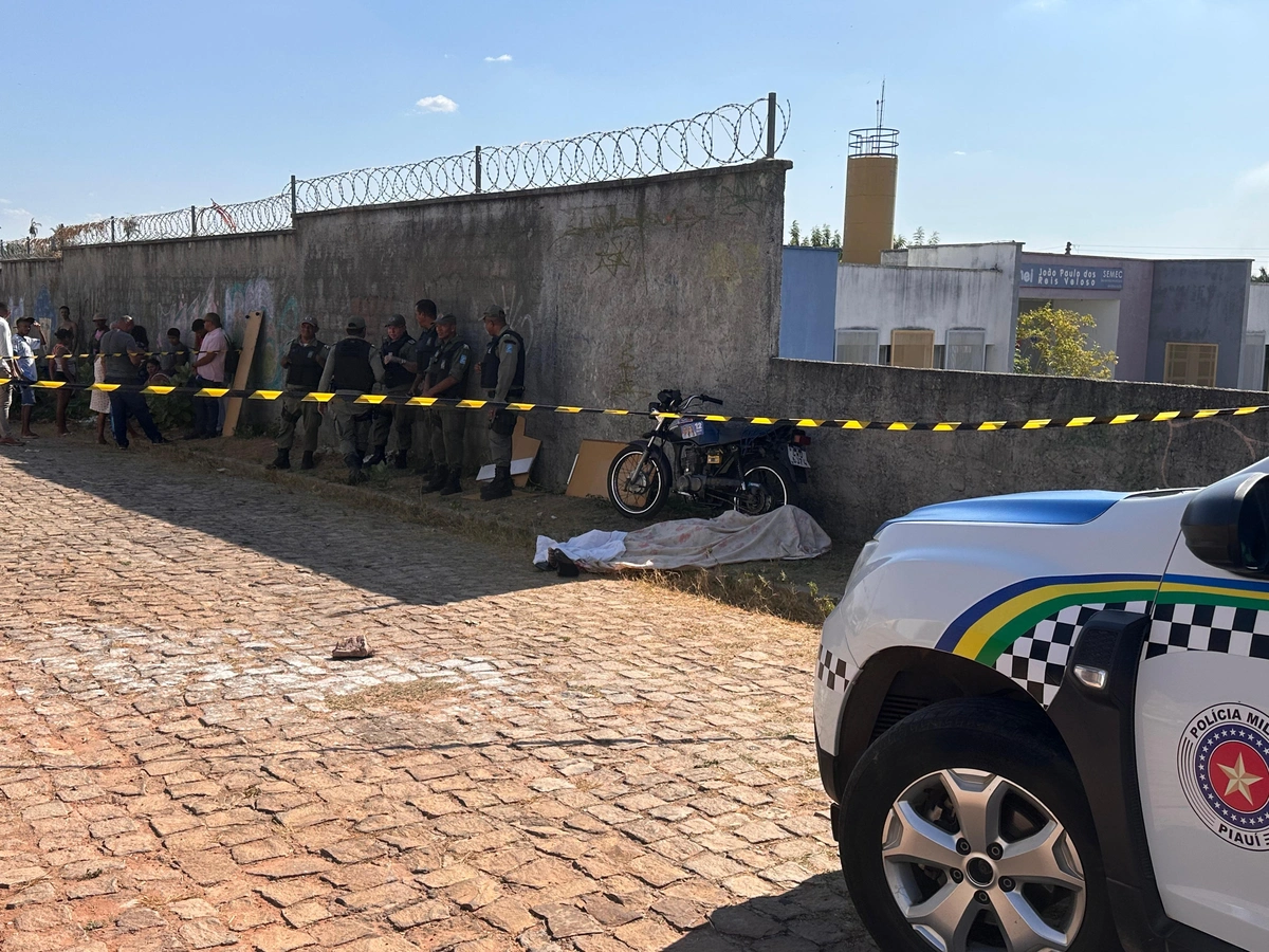 Homem é assassinado com três tiros na cabeça em Teresina