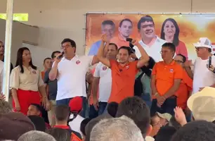 Hugo Rosal realiza comício em Palmeira do Piauí com presença do governador (Foto: Conecta Piauí)