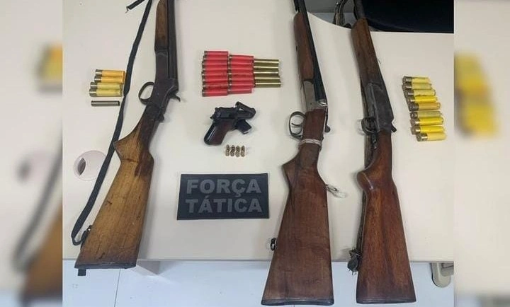 Idoso e dois outros suspeitos são presos com armas e animais abatidos em Aroazes