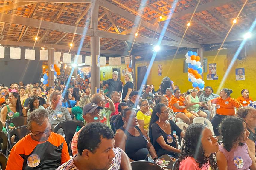 James Guerra realiza ‘Super Quarta’ na zona Norte de Teresina James Guerra realiza ‘Super Quarta’ na zona Norte de Teresina