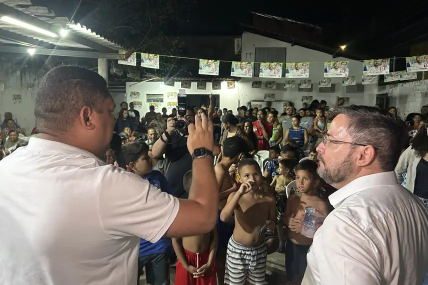 John Wallace reúne centenas de pessoas com o apoio de Fábio Novo em Teresina