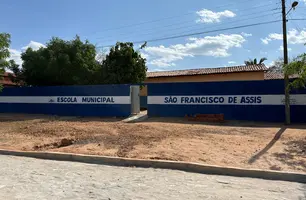 Olho d'Água do Piauí: população denuncia descaso na educação da gestão atual (Foto: Conecta Piauí)