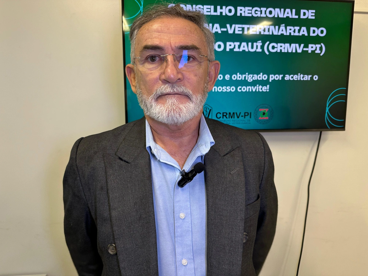 Presidente do Conselho Regional de Medicina Veterinária, Miguel Cavalcante