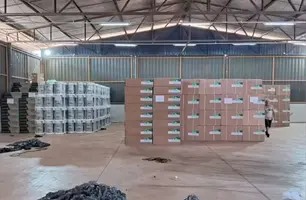 Presos furtam 221 kits de ar-condicionados avaliados em 390 mil reais (Foto: Reprodução)