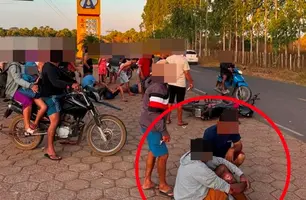 Quatro pessoas ficam feridas em acidente envolvendo duas motos em Esperantina (Foto: Reprodução/Revista AZ)