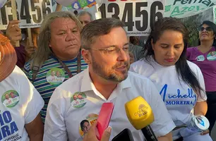 'Só se joga pedra em árvore que dá fruto', afirma Fábio Novo em evento de campanha (Foto: Eduardo Amorim/Conecta Piauí)