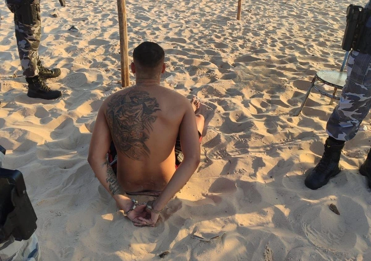 Suspeito de crimes é preso ao tentar fugir nadando pelo Rio Parnaíba, em Teresina