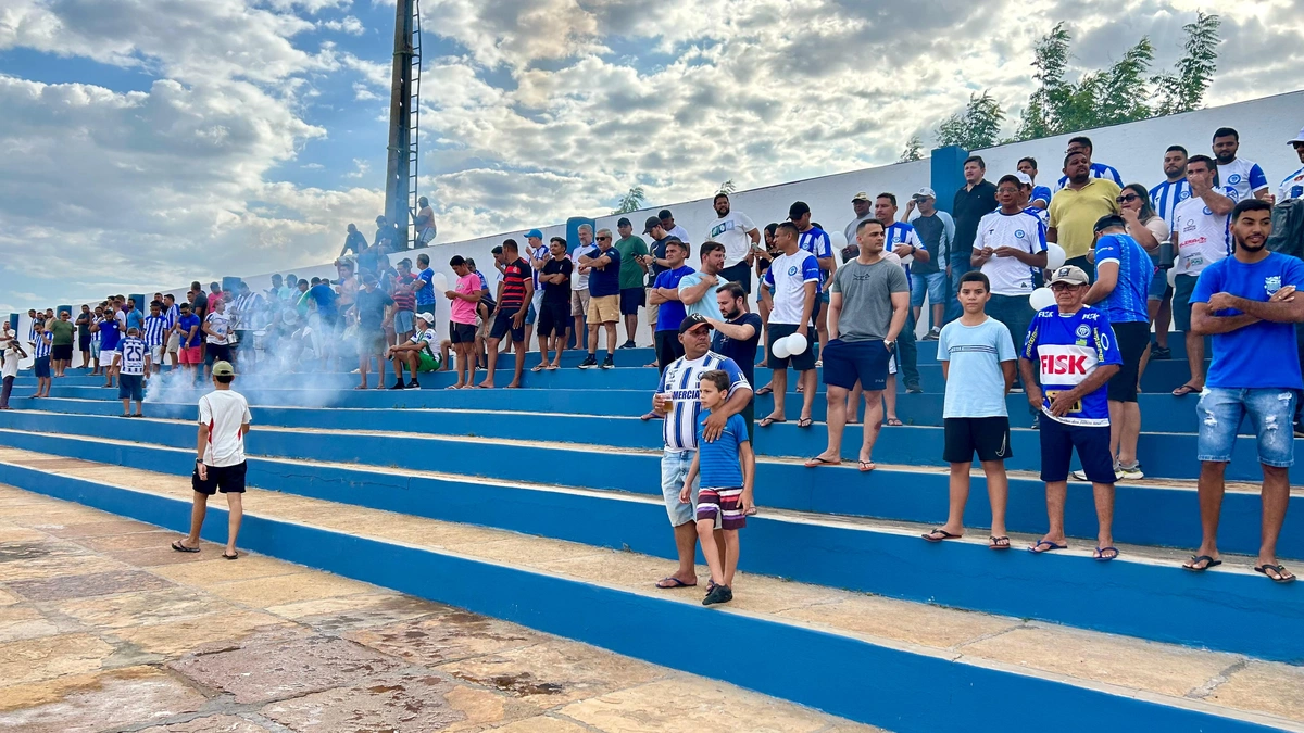 Torcida do Comercial