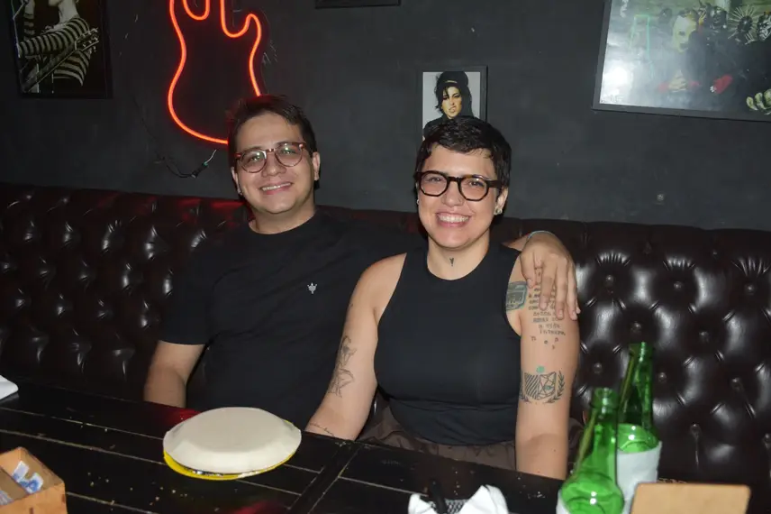 Aprovados no Enem comemoram em PUB Aprovados no Enem comemoram em PUB