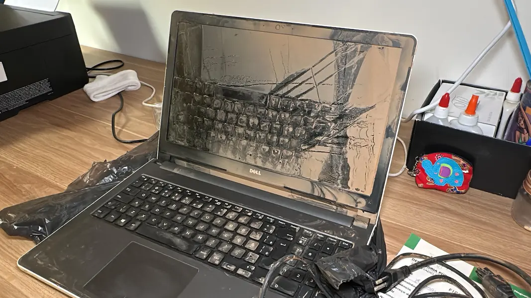 Casas atingidas por enchente em Picos correm risco de desabamento