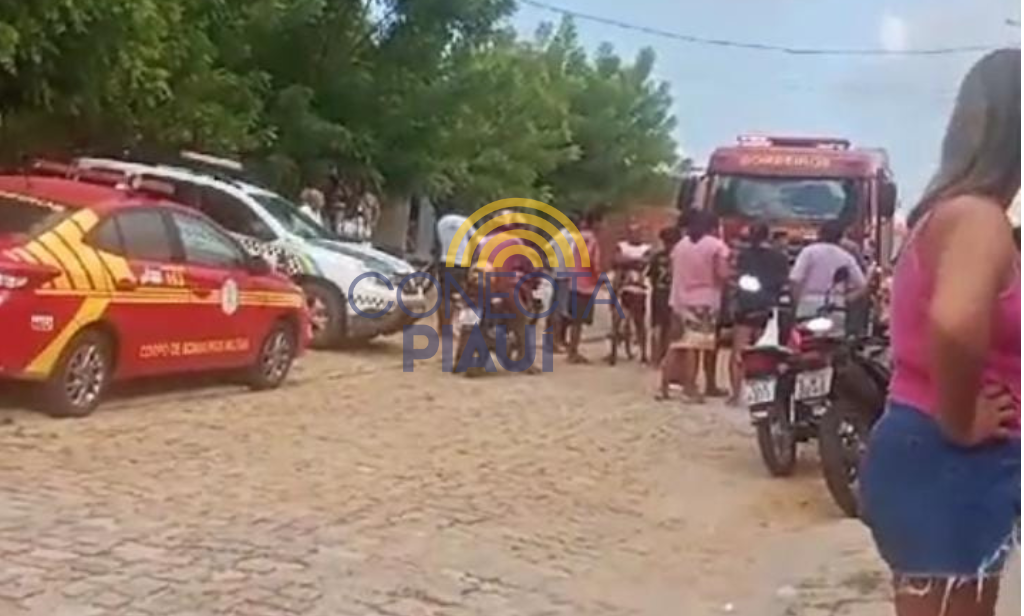 Imóvel pega fogo na zona Sul de Teresina