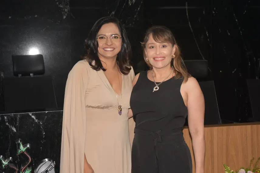 Juíza Keylla Ranyere assume presidência da AMAPI como a primeira mulher no cargo