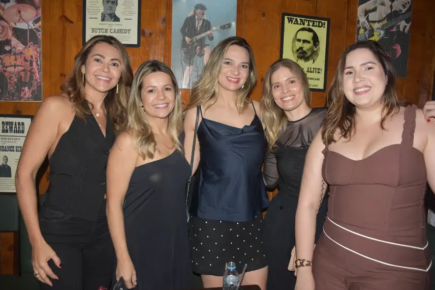 Noite de Rock e MPB reúne jovens em Pub badalado na Zona Leste de Teresina Noite de Rock e MPB reúne jovens em Pub badalado na Zona Leste de Teresina