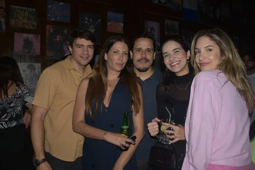 Noite de Rock e MPB reúne jovens em Pub badalado na Zona Leste de Teresina Noite de Rock e MPB reúne jovens em Pub badalado na Zona Leste de Teresina
