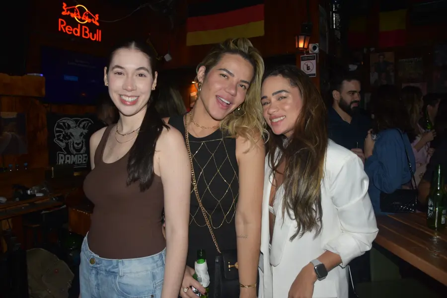 Noite de Rock e MPB reúne jovens em Pub badalado na Zona Leste de Teresina