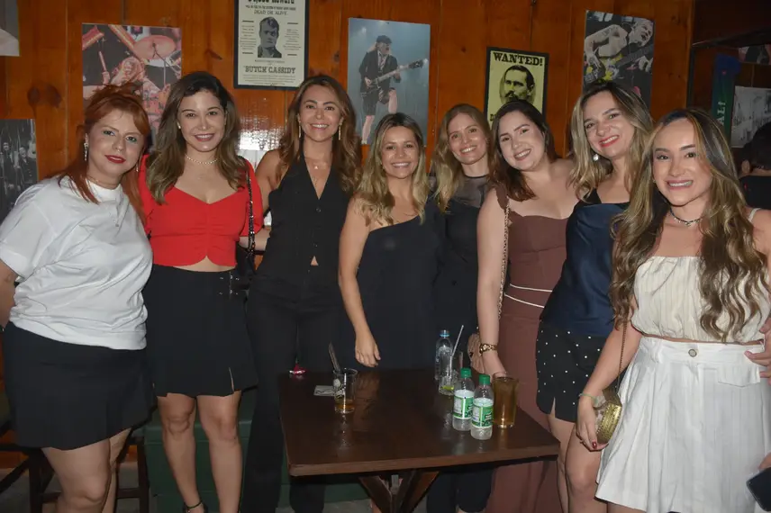 Noite de Rock e MPB reúne jovens em Pub badalado na Zona Leste de Teresina Noite de Rock e MPB reúne jovens em Pub badalado na Zona Leste de Teresina