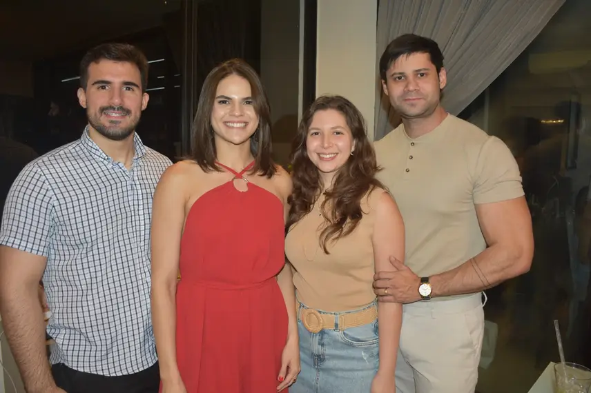 Noivado de Marcus Victor Vignoli e Ana Carolina Galvão Noivado de Marcus Victor Vignoli e Ana Carolina Galvão