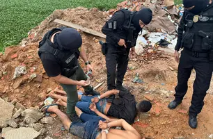 Operação Draco 179: polícia cumpre 15 mandados nas cidades de Teresina e Altos (Foto: Reprodução)