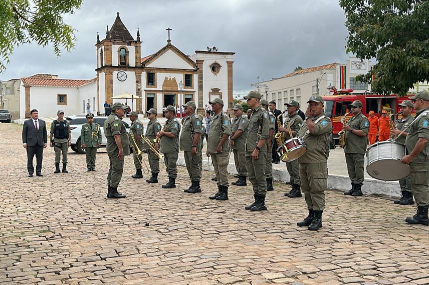 Piauí celebra 202 anos de adesão à Independência com homenagens em Oeiras Piauí celebra 202 anos de adesão à Independência com homenagens em Oeiras