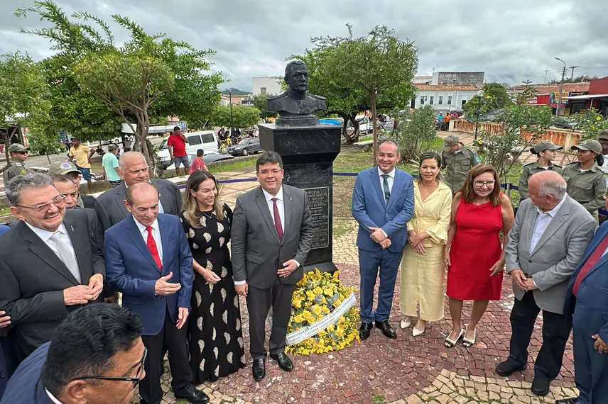 Piauí celebra 202 anos de adesão à Independência com homenagens em Oeiras Piauí celebra 202 anos de adesão à Independência com homenagens em Oeiras