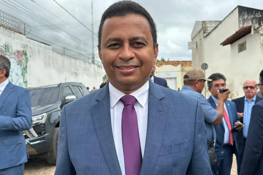Piauí celebra 202 anos de adesão à Independência com homenagens em Oeiras Piauí celebra 202 anos de adesão à Independência com homenagens em Oeiras