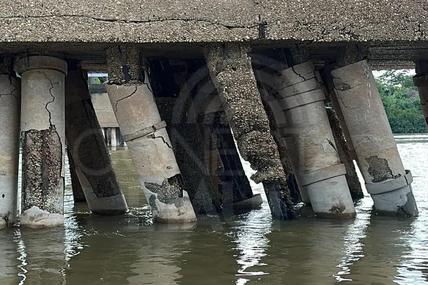 Ponte Metálica João Luís Ferreira, que conecta Teresina (PI) a Timon (MA)