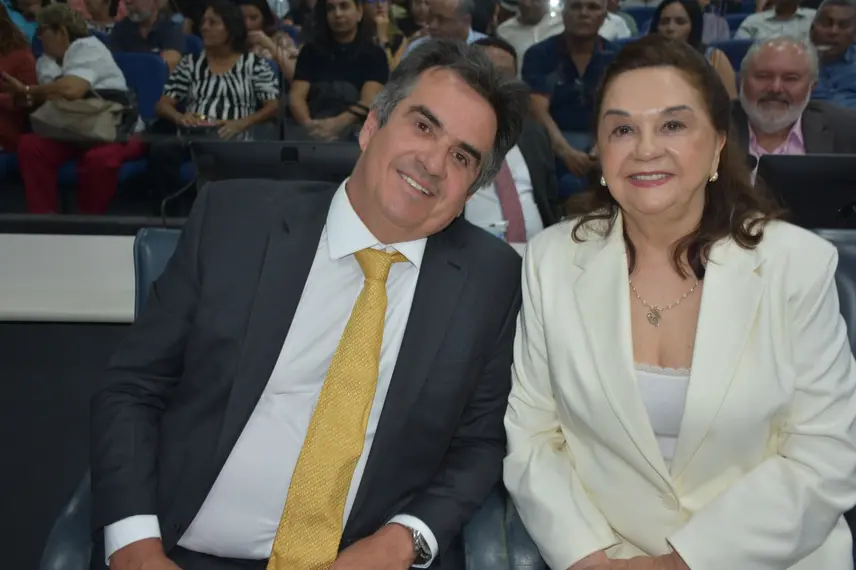 Posse dos vereadores Samantha Cavalca e Pedro Alcântara