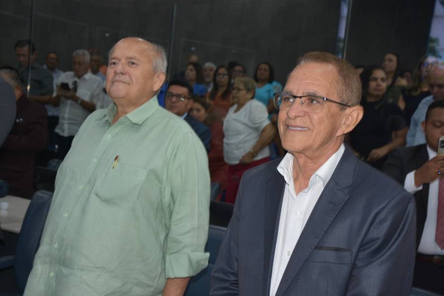 Posse dos vereadores Samantha Cavalca e Pedro Alcântara