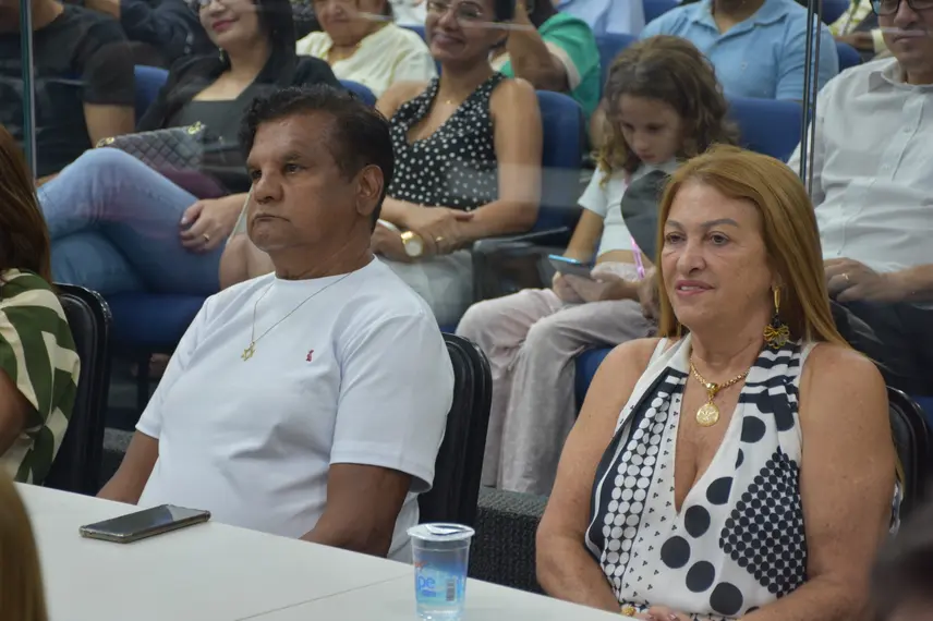 Posse dos vereadores Samantha Cavalca e Pedro Alcântara