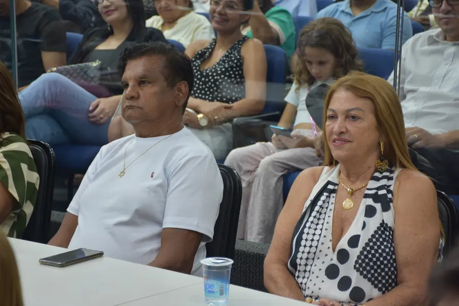 Posse dos vereadores Samantha Cavalca e Pedro Alcântara