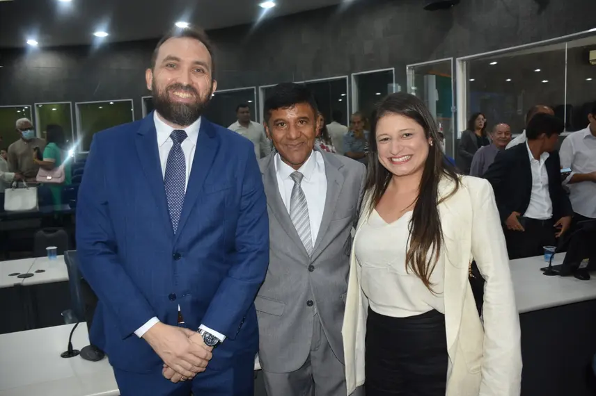 Posse dos vereadores Samantha Cavalca e Pedro Alcântara