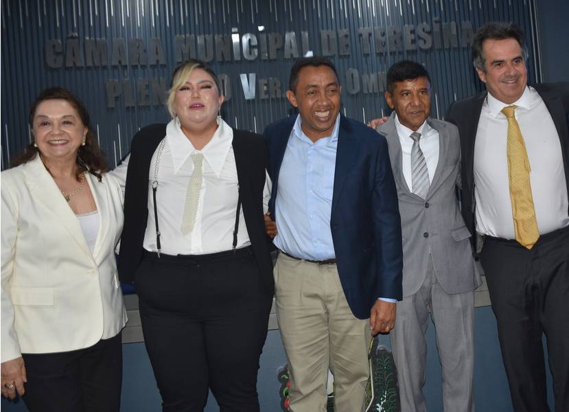 Posse dos vereadores Samantha Cavalca e Pedro Alcântara