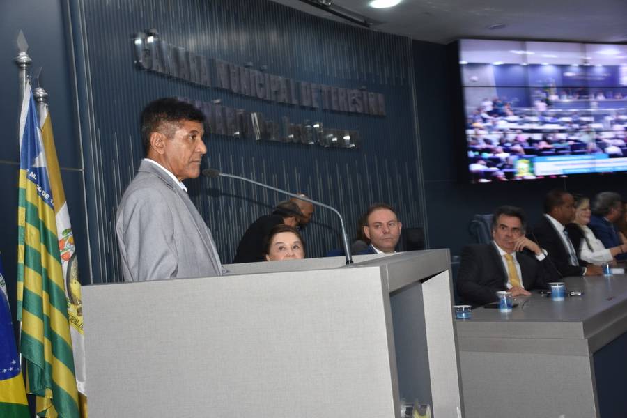 Posse dos vereadores Samantha Cavalca e Pedro Alcântara