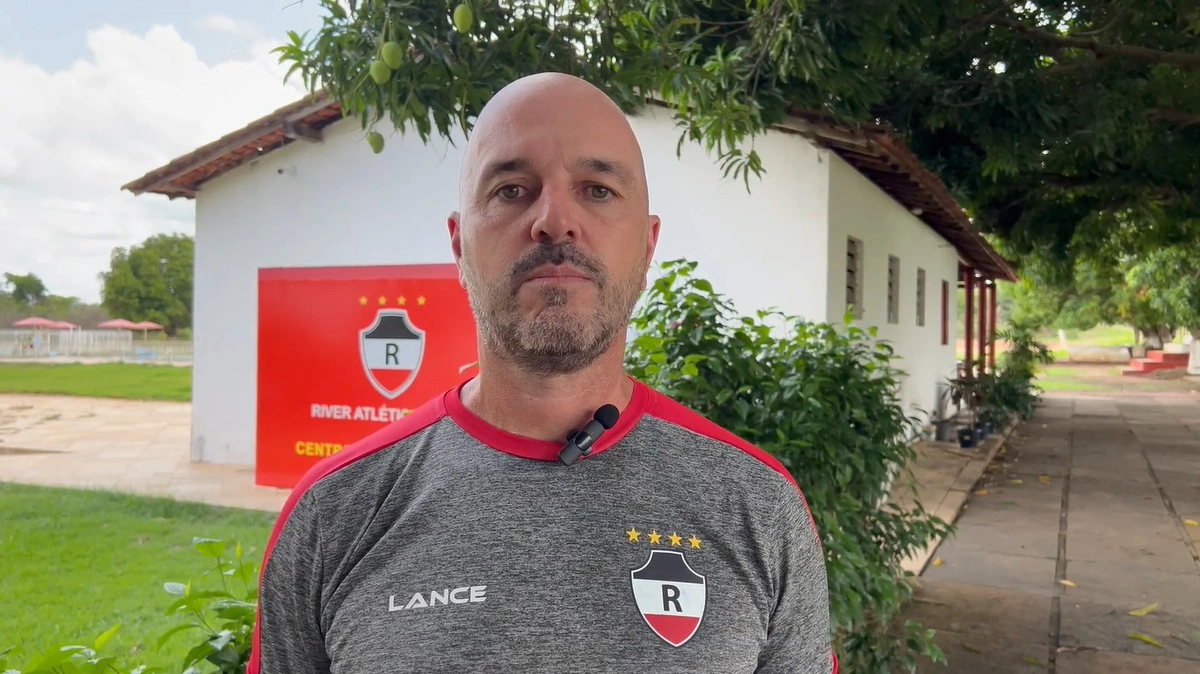 Rafael Jaques, técnico do River-PI
