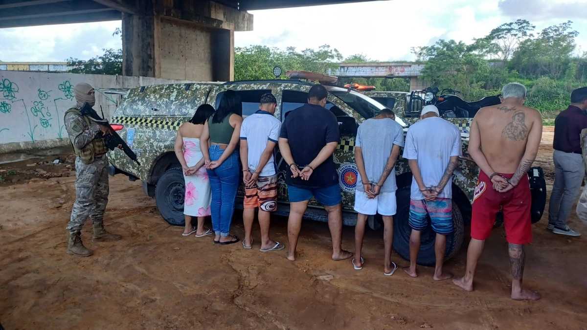 Sete suspeitos de integrar facção criminosa são presos na zona Norte de Teresina
