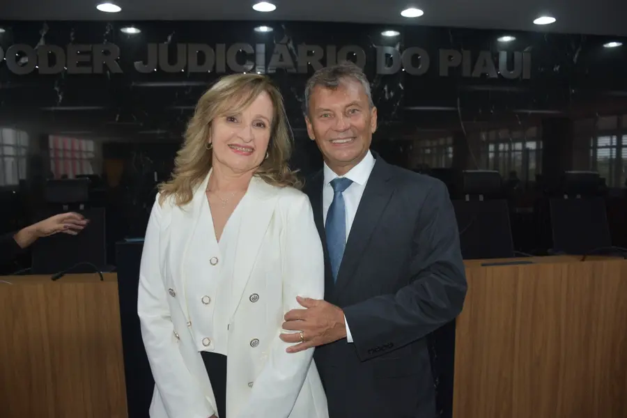 Valdênia Moura assume como juíza substituta no TJ-PI