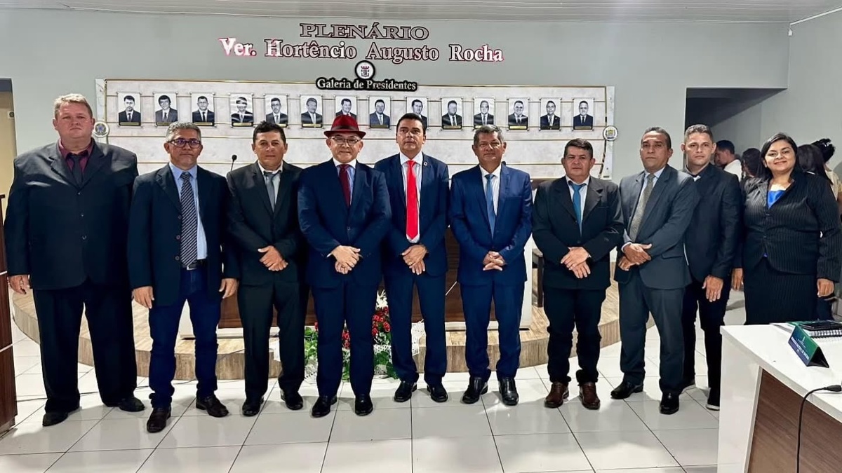 Abdoral Melo homenageia vereadores no Dia do Vereador em São João do Arraial