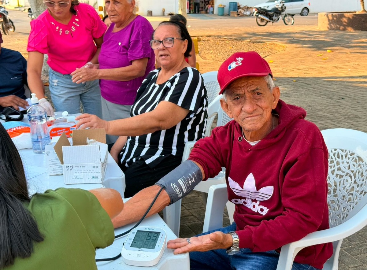 Ação do programa Hiperdia movimenta a Praça da Igreja Matriz em Ribeiro Gonçalves