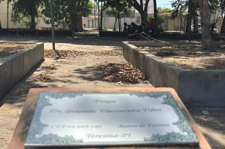 Amontoados de lixos demonstra descaso em vários bairros de Teresina